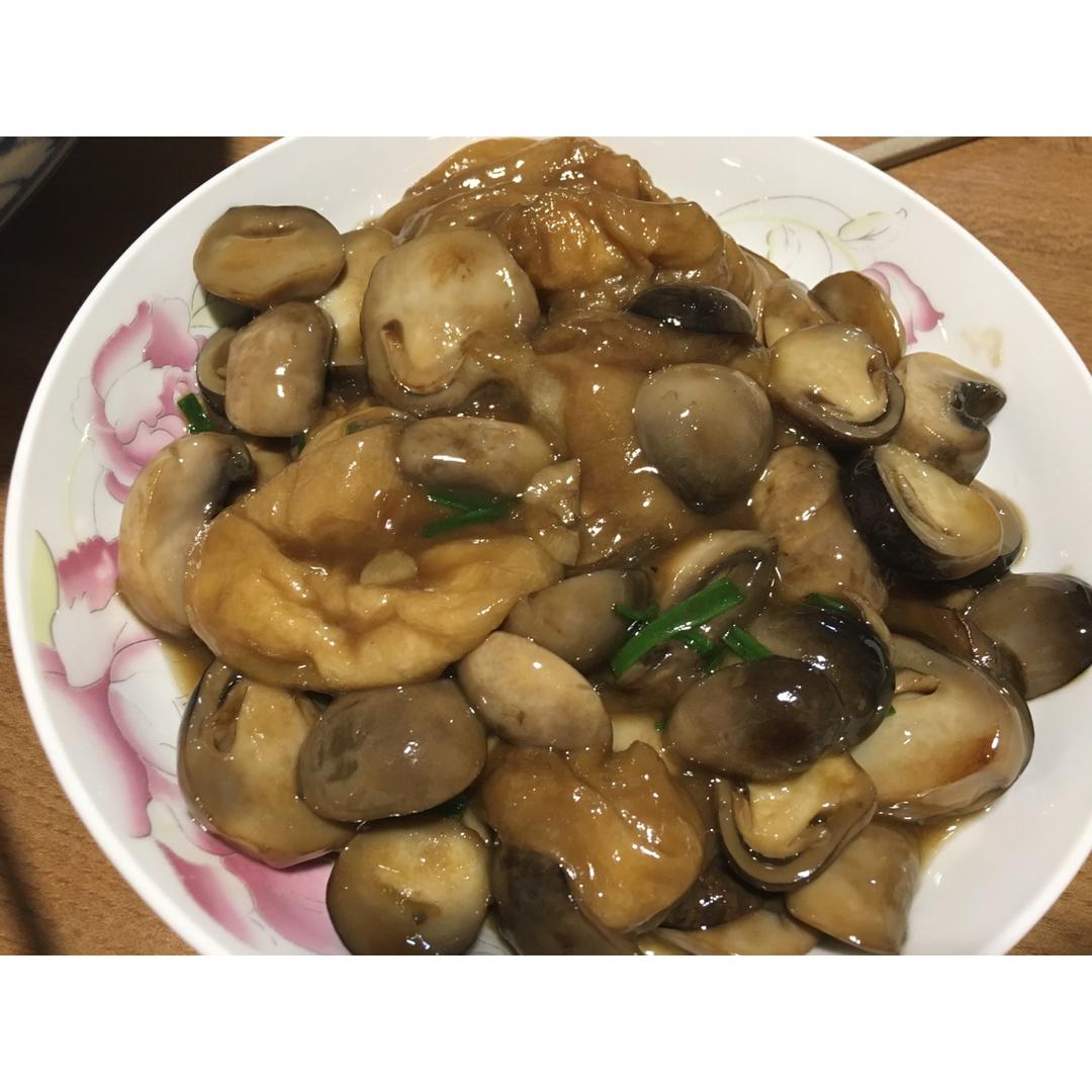 双菇炒面筋