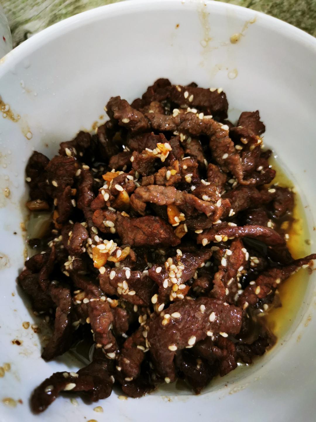 又香又嫩的小炒牛肉（巨好吃，手残党也能做）