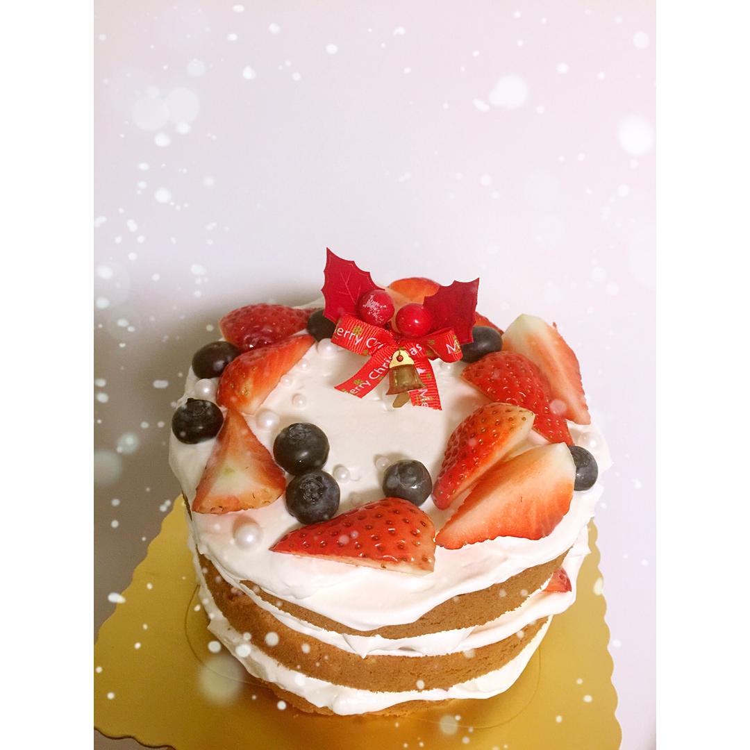 denise_patisserie做的草莓裸蛋糕