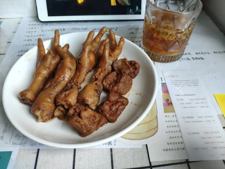 香辣卤鸡爪