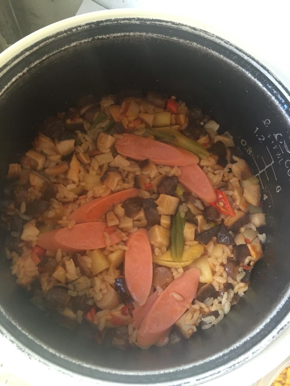 电饭煲焖饭