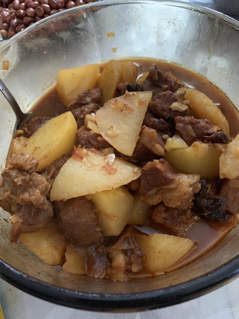 番茄土豆炖牛腩