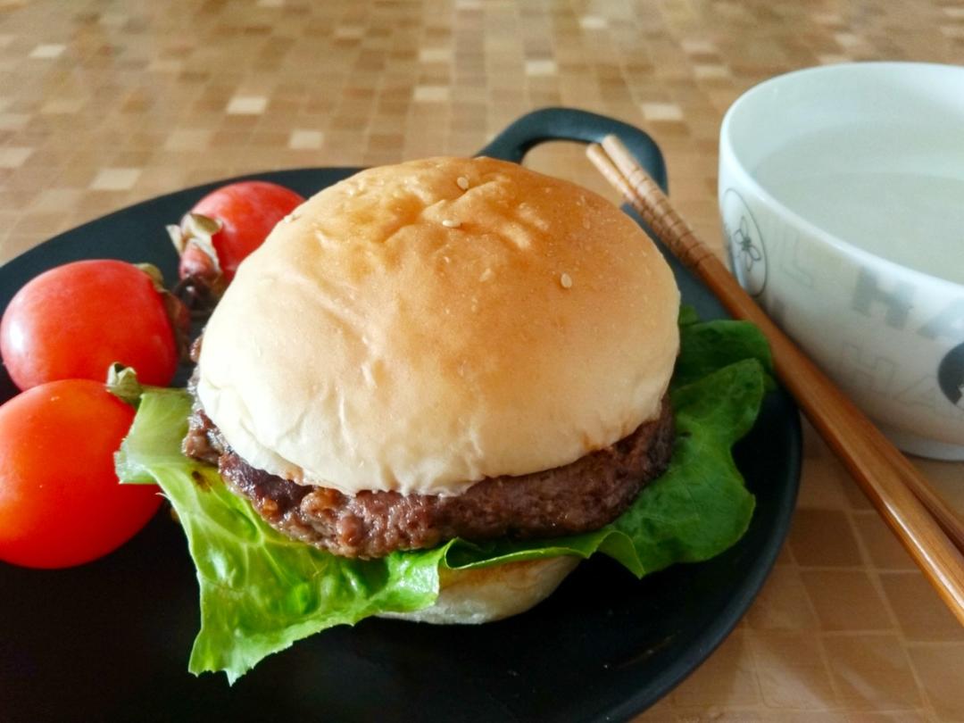 肉多汁的快手汉堡牛肉饼