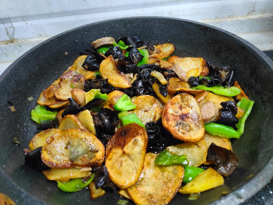 过油肉土豆片