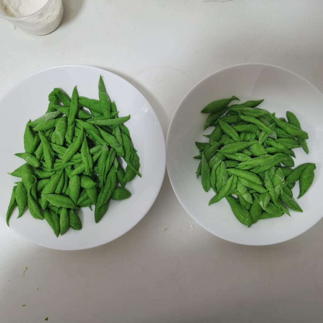 堂妈小厨——菠菜汁剪刀面