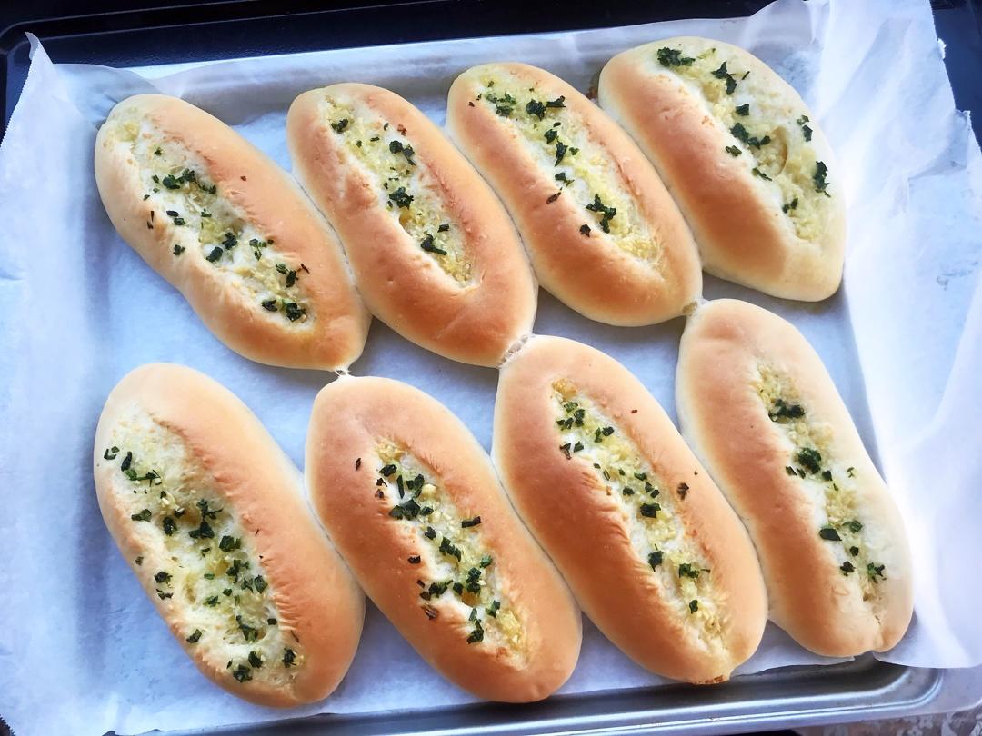 蒜香面包