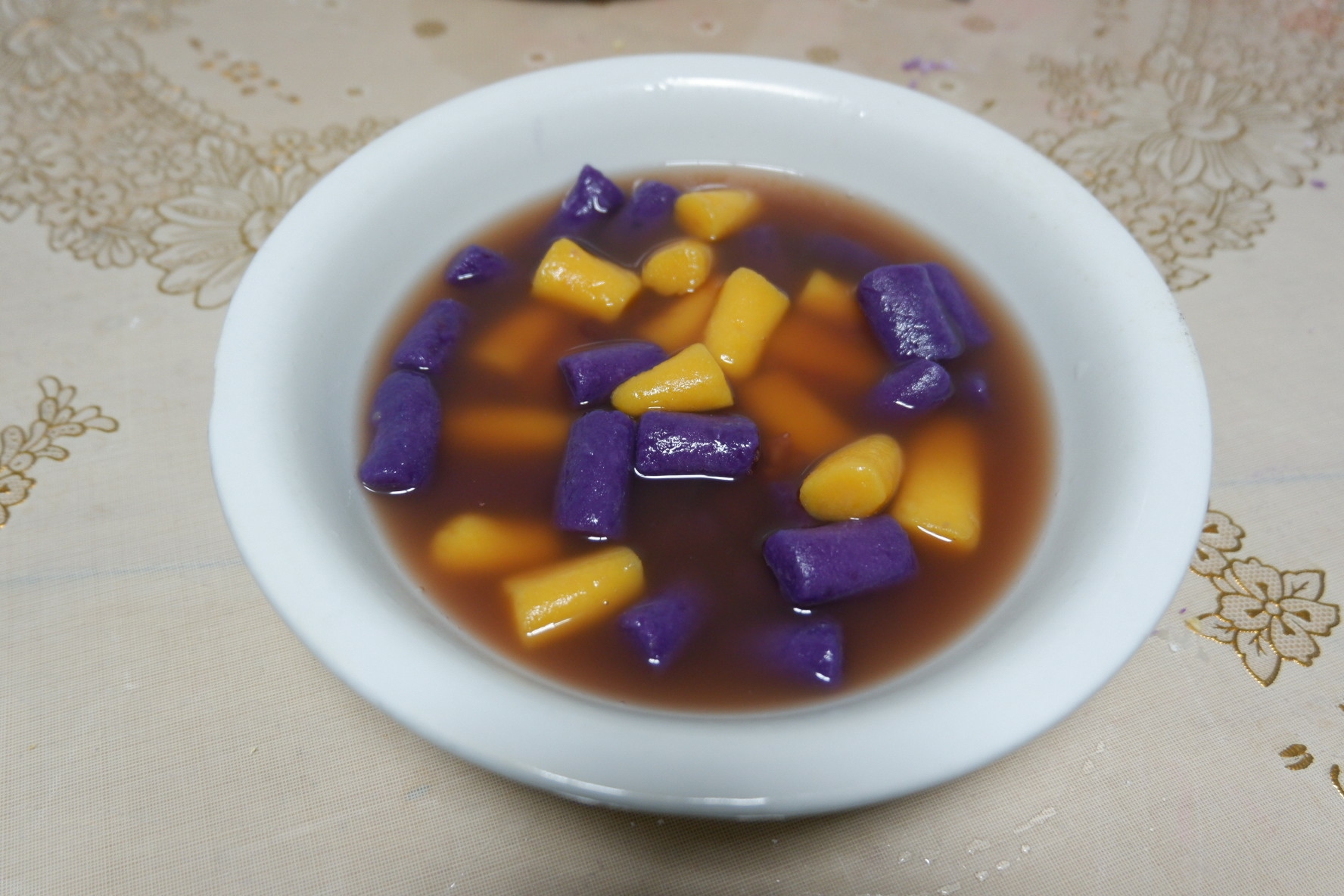 红豆芋圆汤的做法