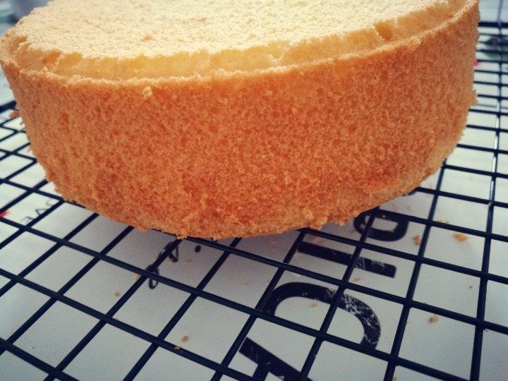 最经典的戚风—酸奶戚风