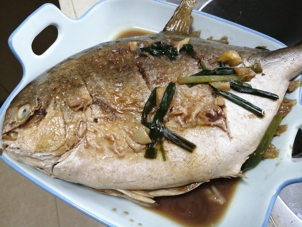 红烧金鲳鱼