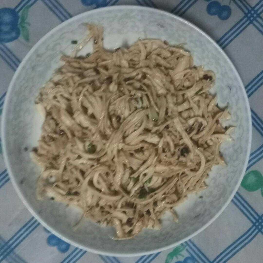 减脂健身｜凉拌手撕鸡丝（香辣&麻油版）