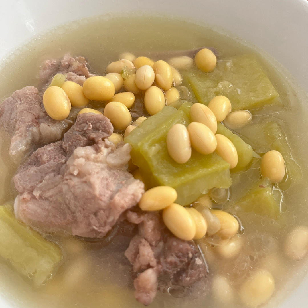 黄豆苦瓜排骨汤