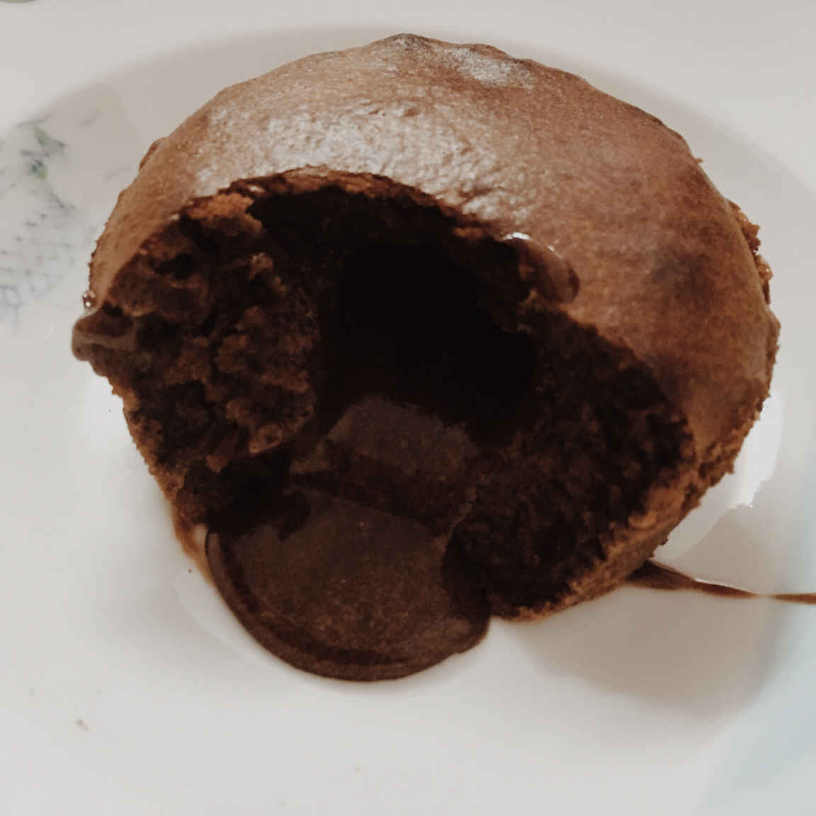 给妹子群的巧克力熔岩蛋糕