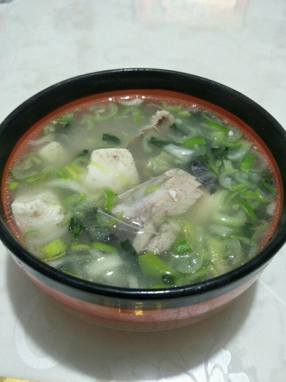 鲫鱼豆腐汤