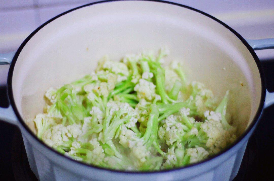 干锅花菜【4月北鼎珐琅铸铁锅食谱】