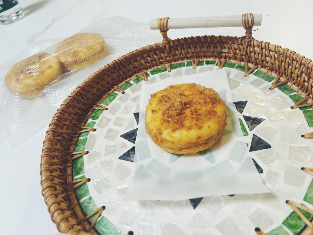 朋友都说比鲍师傅好吃的海苔肉松小贝