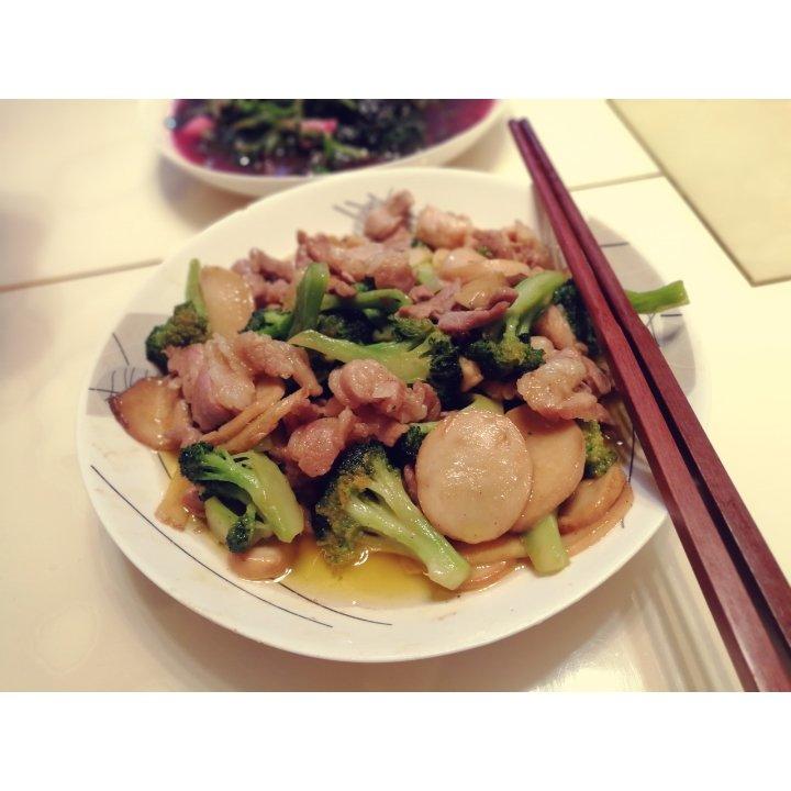 杏鲍菇扣西兰花