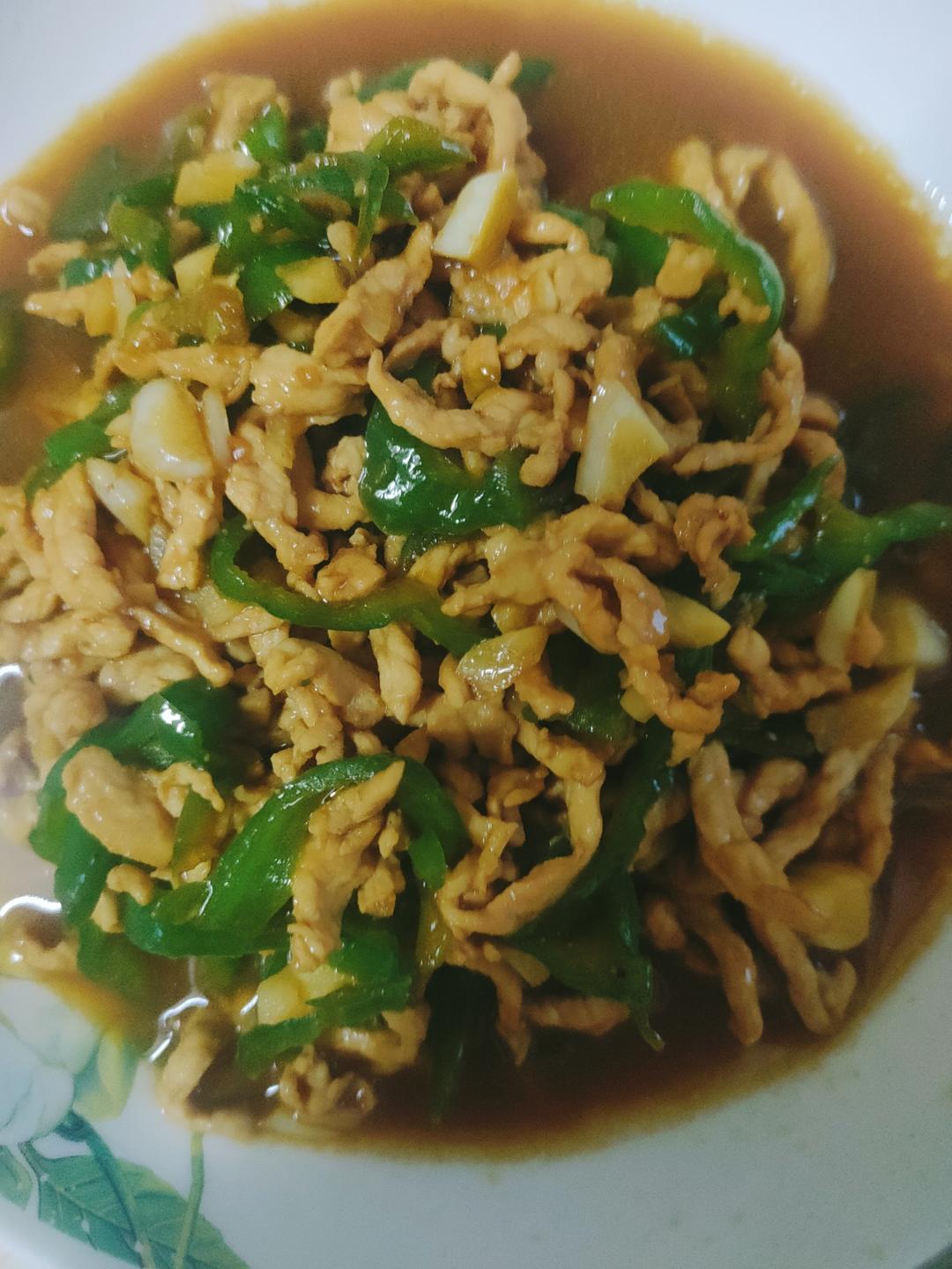 青椒炒肉丝