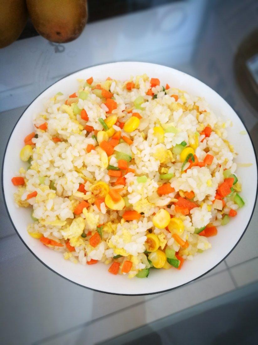 家常蛋炒饭