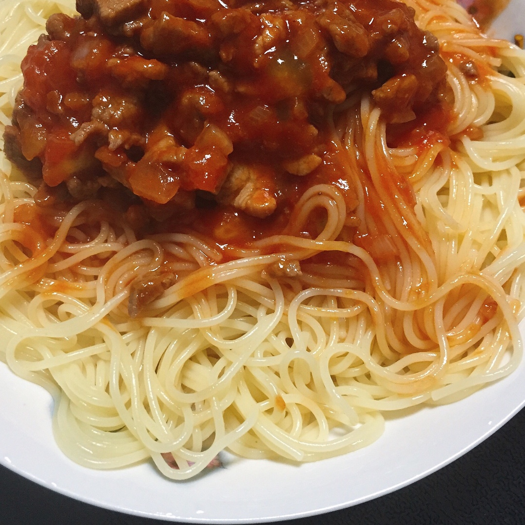 番茄肉酱意大利面