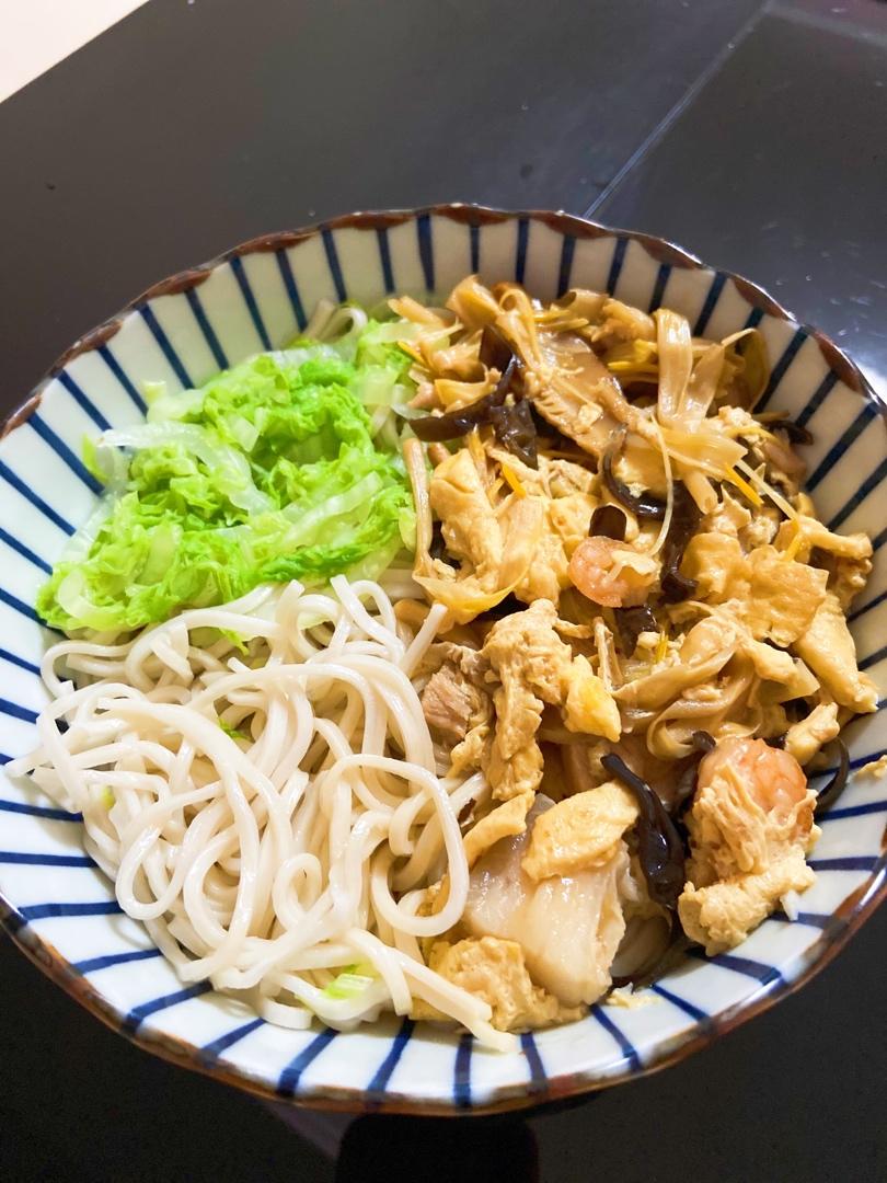 独家秘制三鲜打卤面