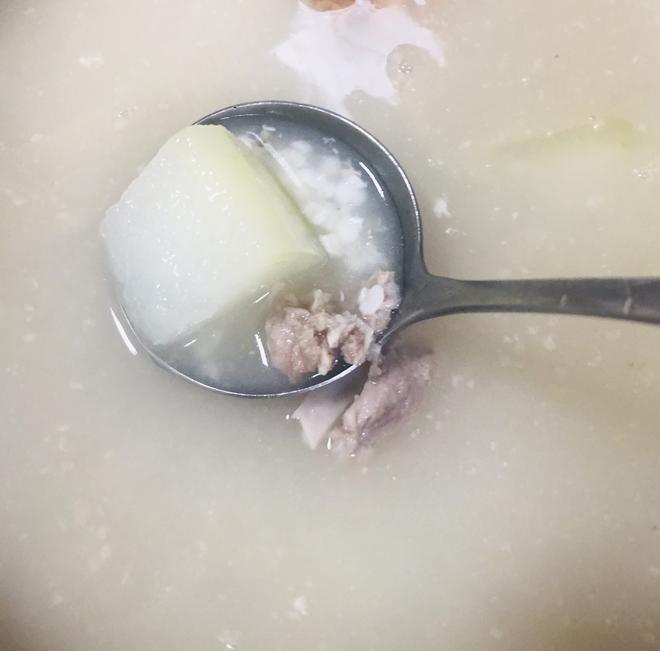 冬瓜薏米杂骨汤的做法
