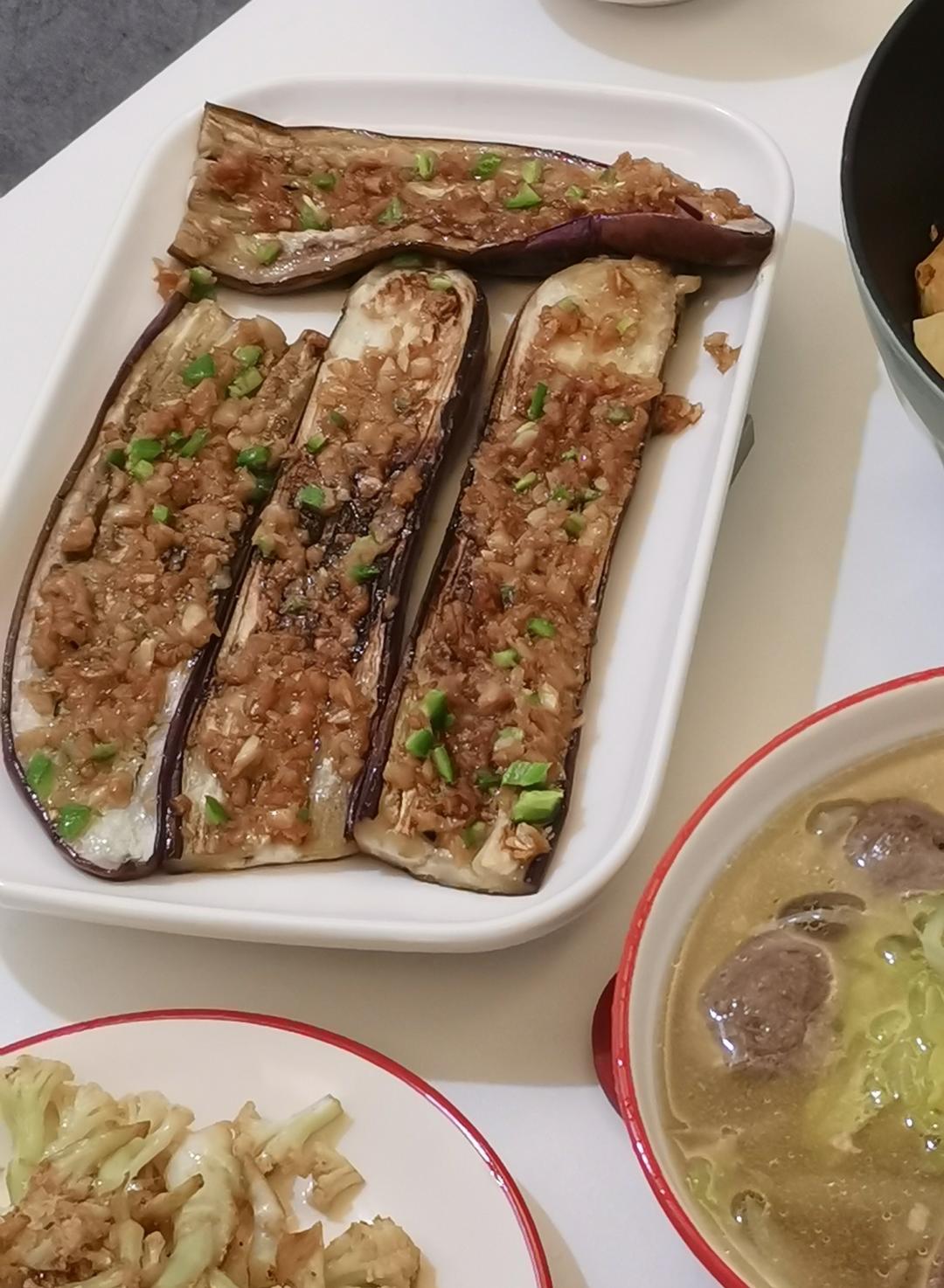 蒜蓉烤茄子【烤肉锅食谱12月】