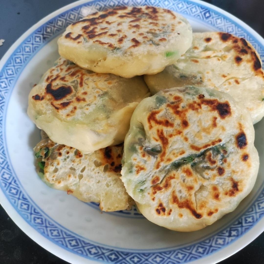皮薄如纸的韭菜馅饼|免揉面法