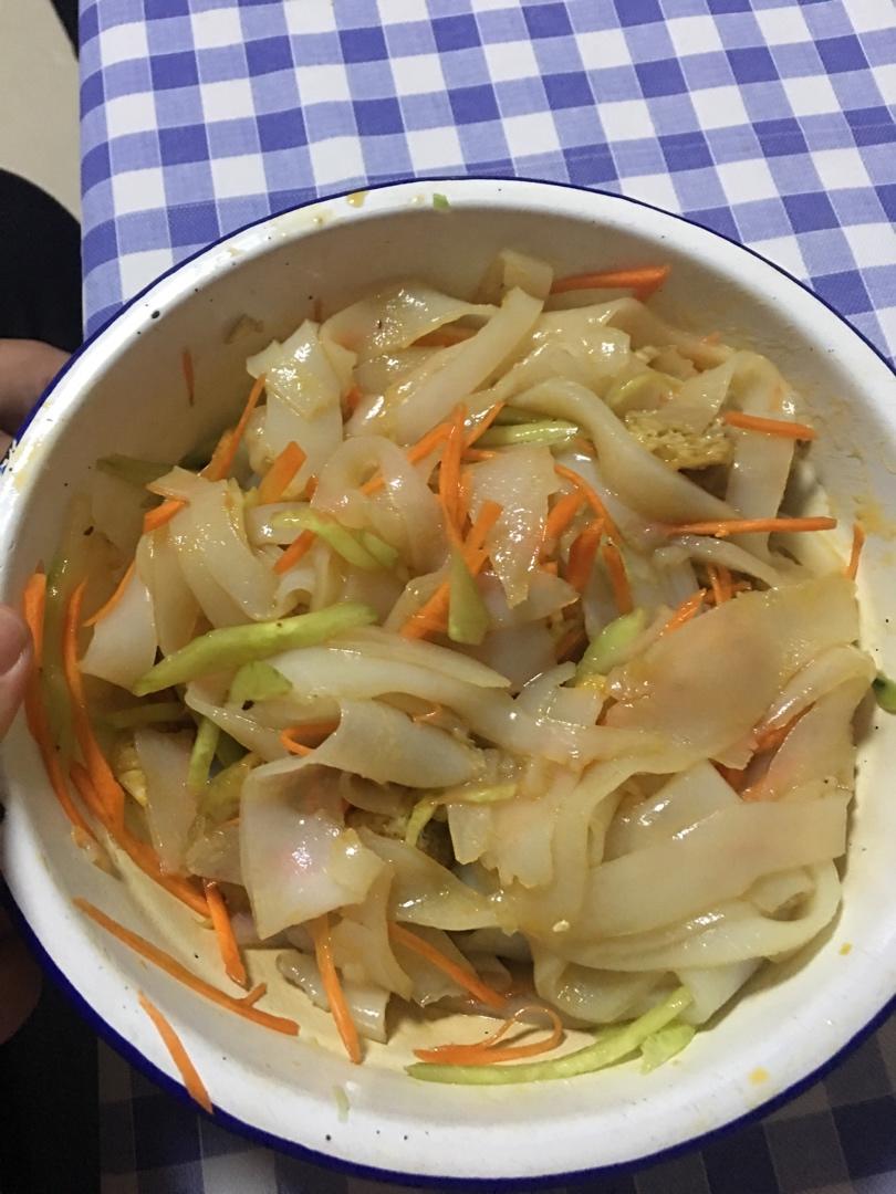 凉皮-家庭自制（告诉你自己做更劲道的秘诀）