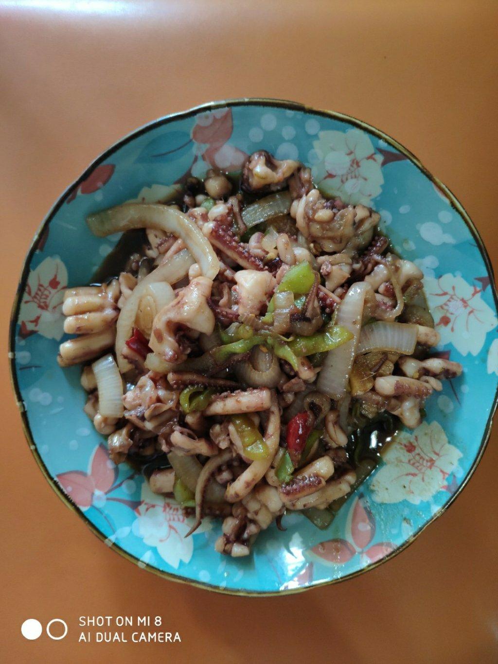 爆炒鱿鱼
