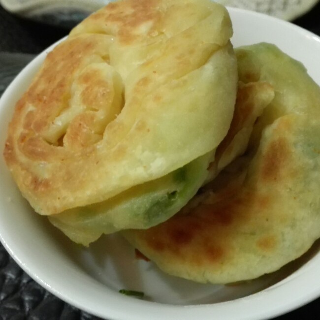 家常葱油饼