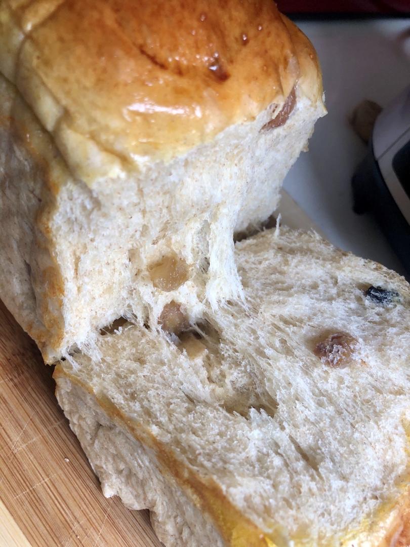 超柔软一发‼️奶香葡萄干手撕吐司『松软拉丝』