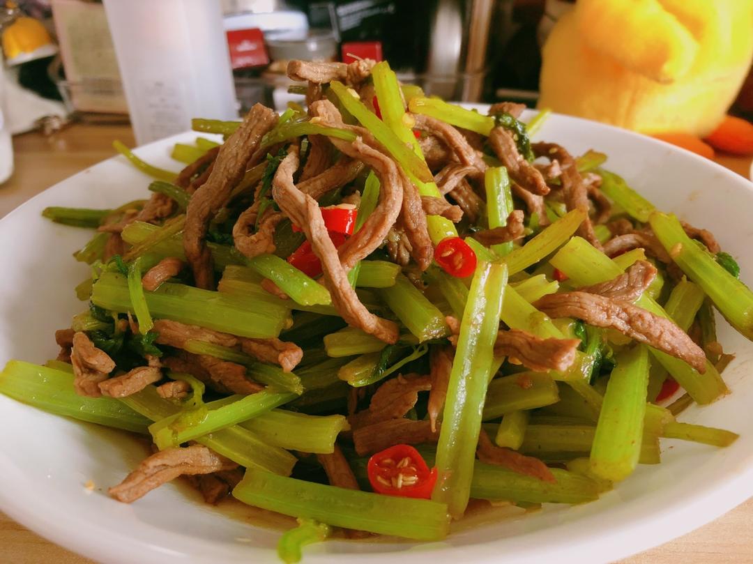 小炒牛肉（家的味道）