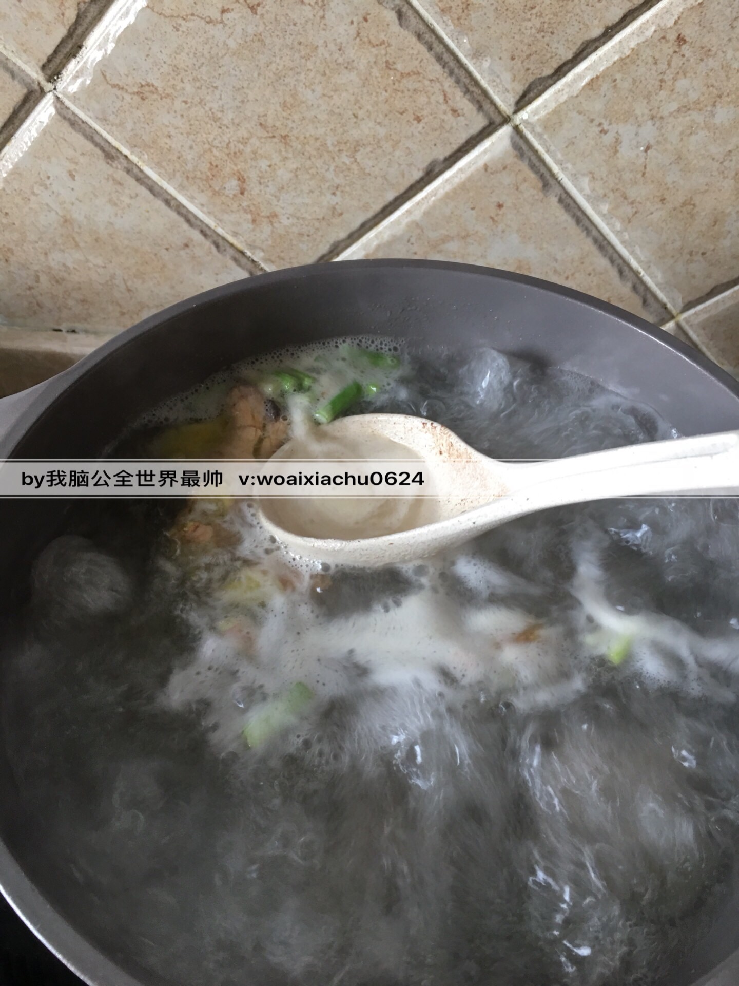 排骨玉米胡萝卜汤的做法 步骤11