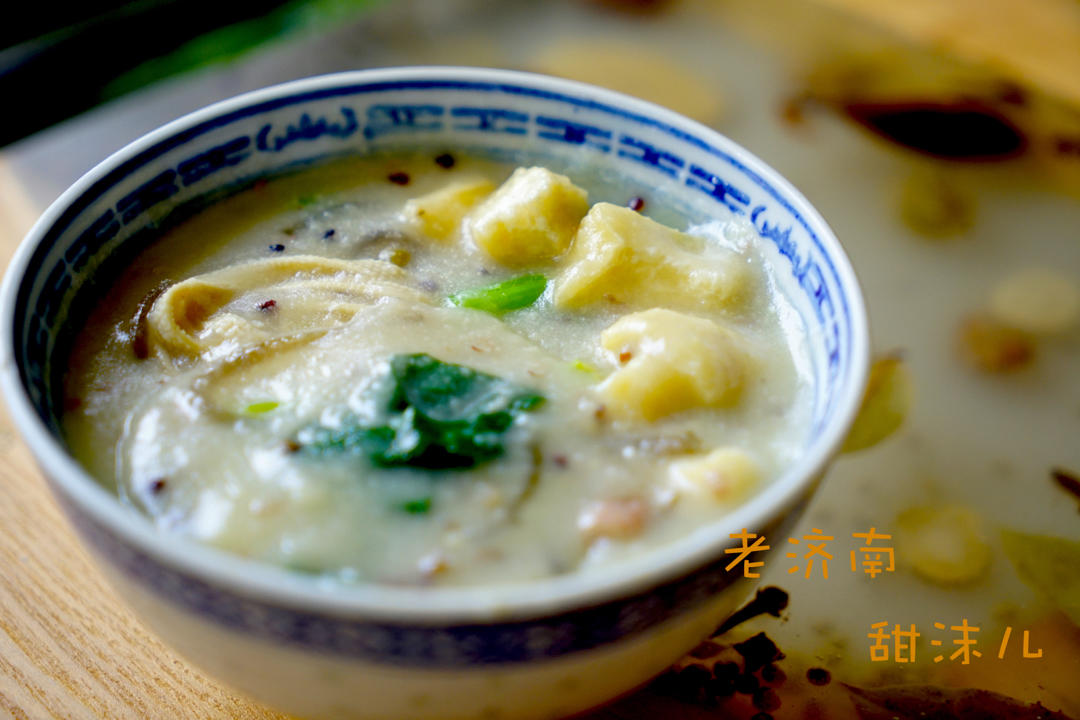 添么儿？甜沫儿！甜甜的名字，实则是碗憨憨的大济南咸粥呀～
