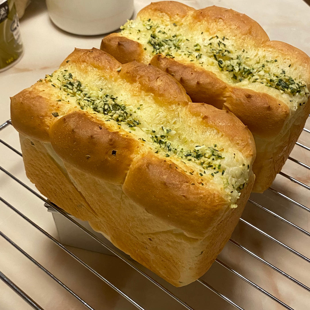 蒜香迷你吐司｜“蒜你狠”巨好吃！