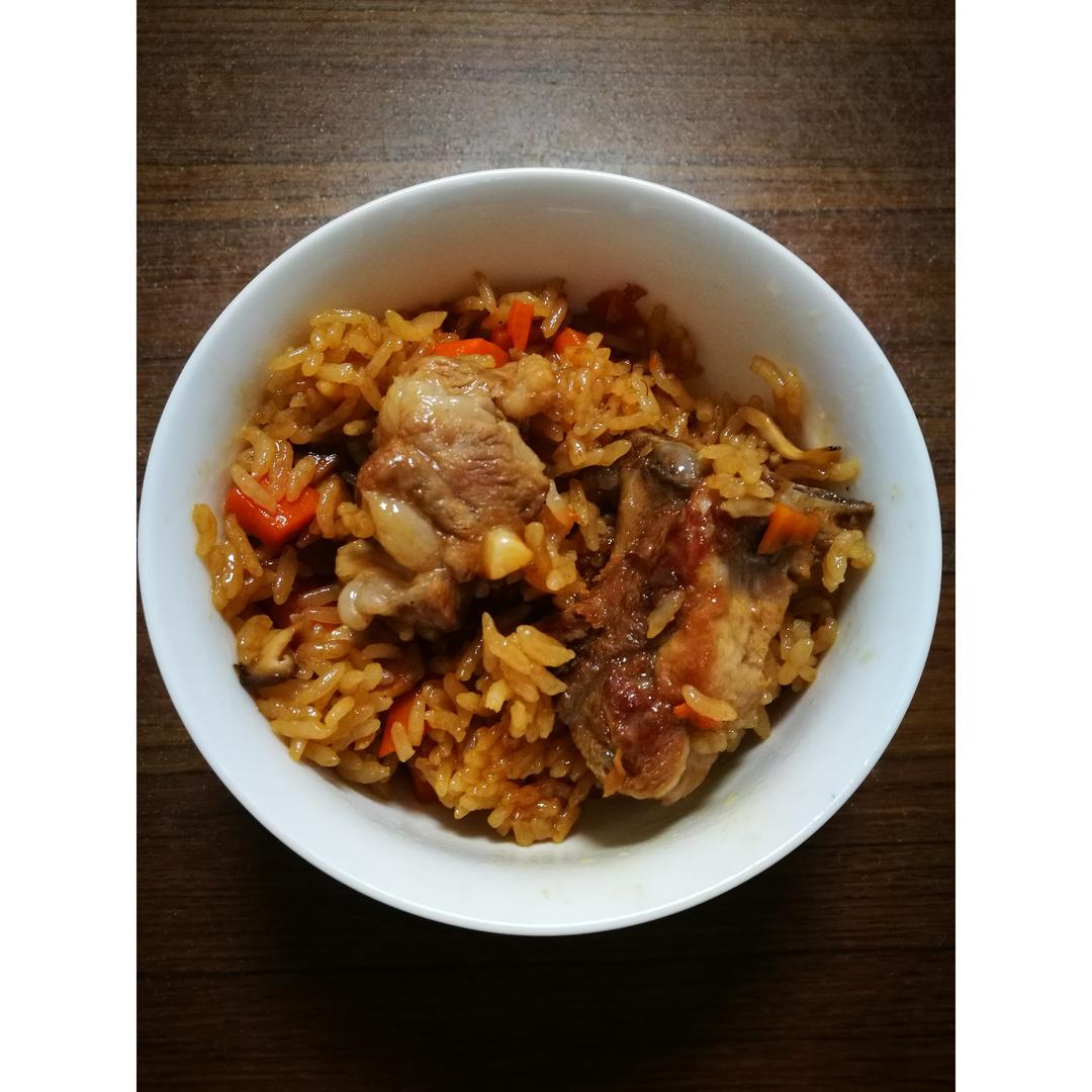 喷香排骨焖饭（爆好吃）