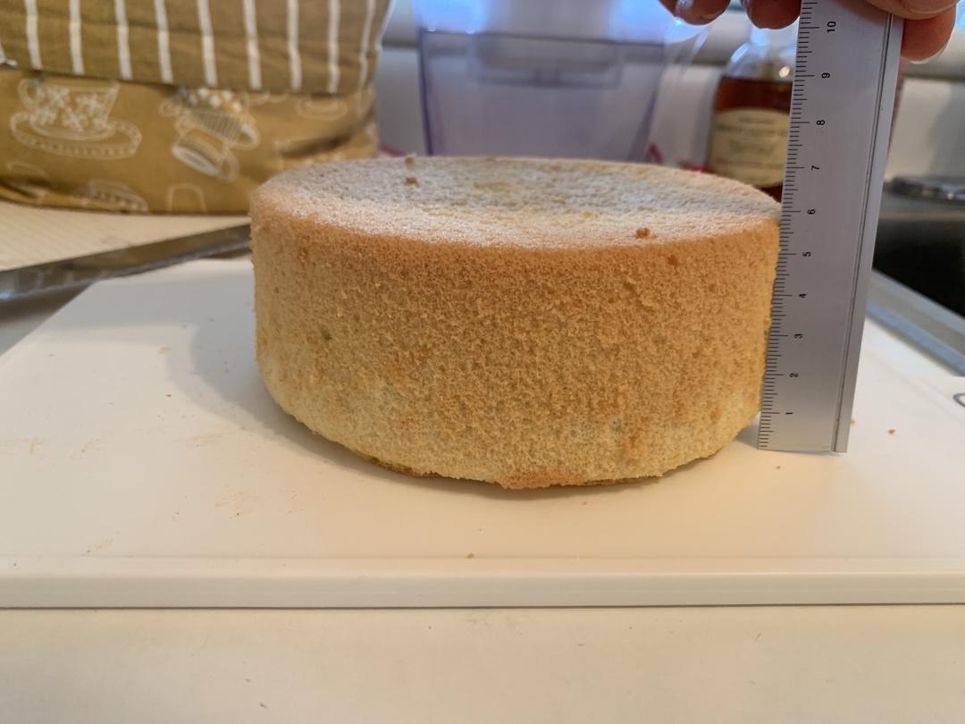 六寸戚风蛋糕(掌握这几点，做戚风就跟煮米饭一样简单)