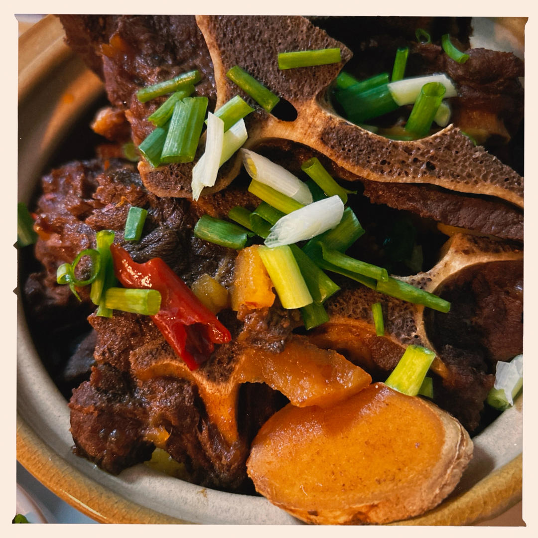 超好吃的红烧牛脊骨