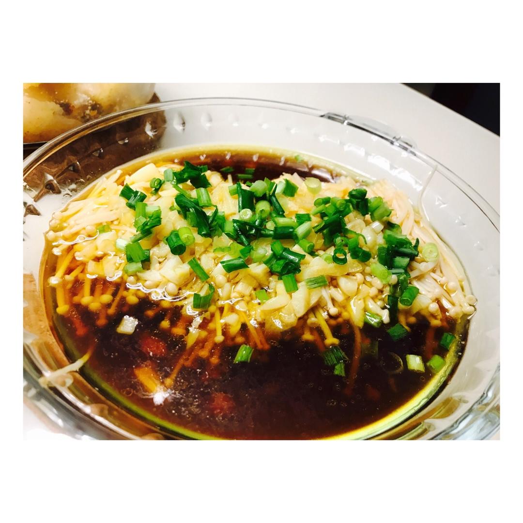 蒜蓉蒸金针菇