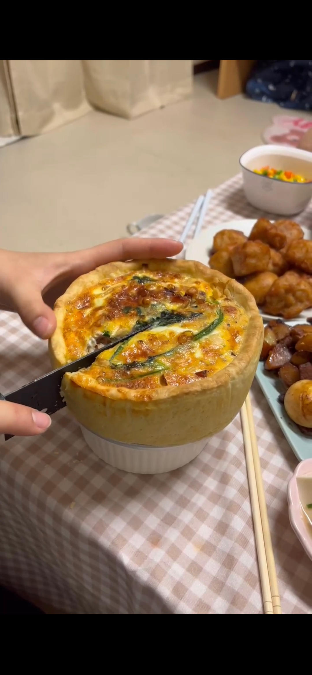 菠菜蛋奶火腿咸派