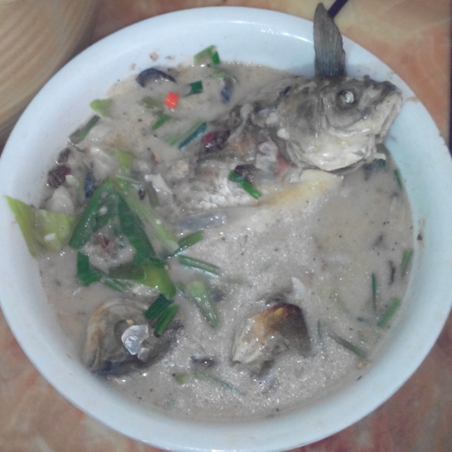 鲫鱼豆腐汤