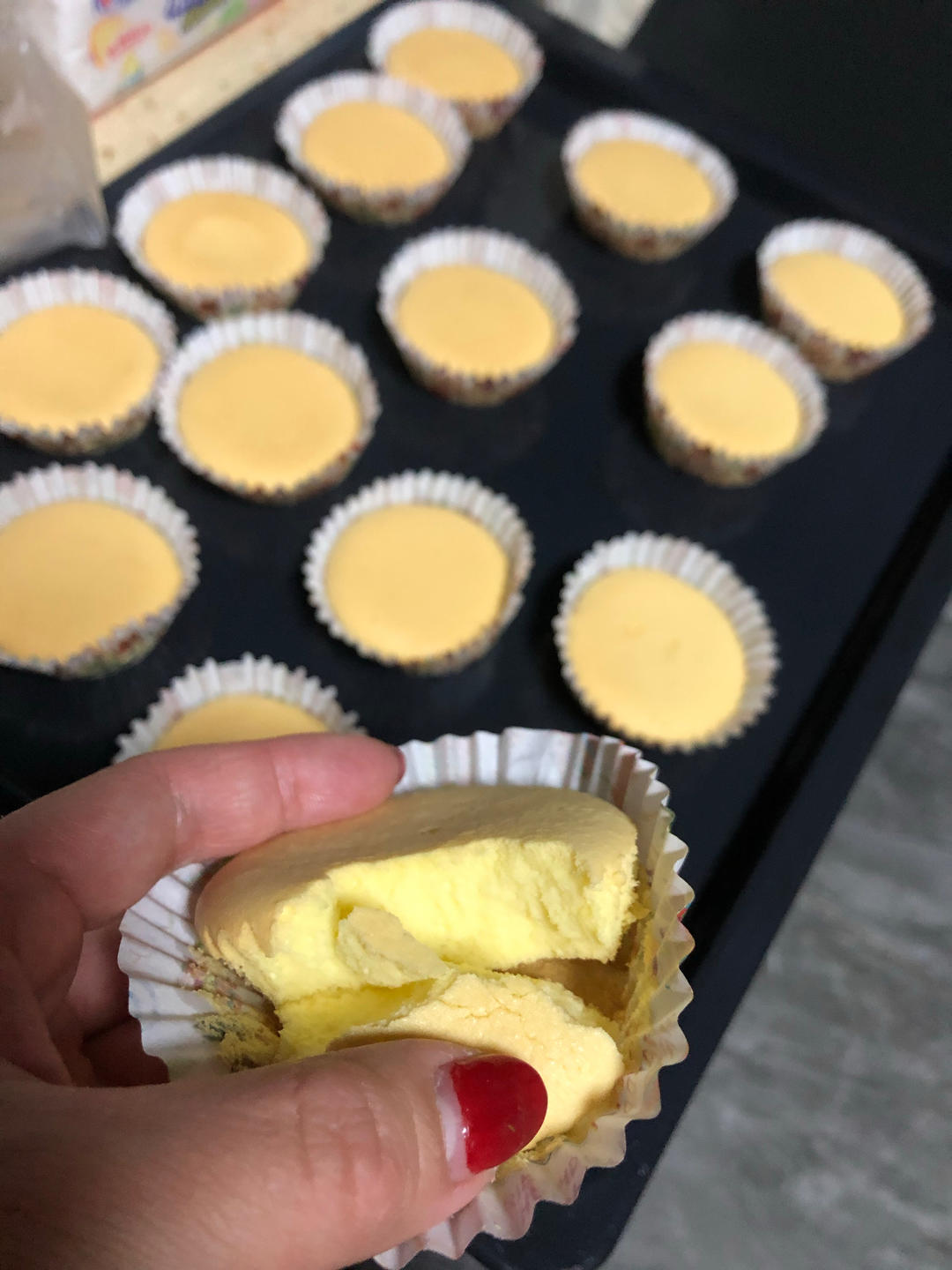 炼乳纸杯蛋糕