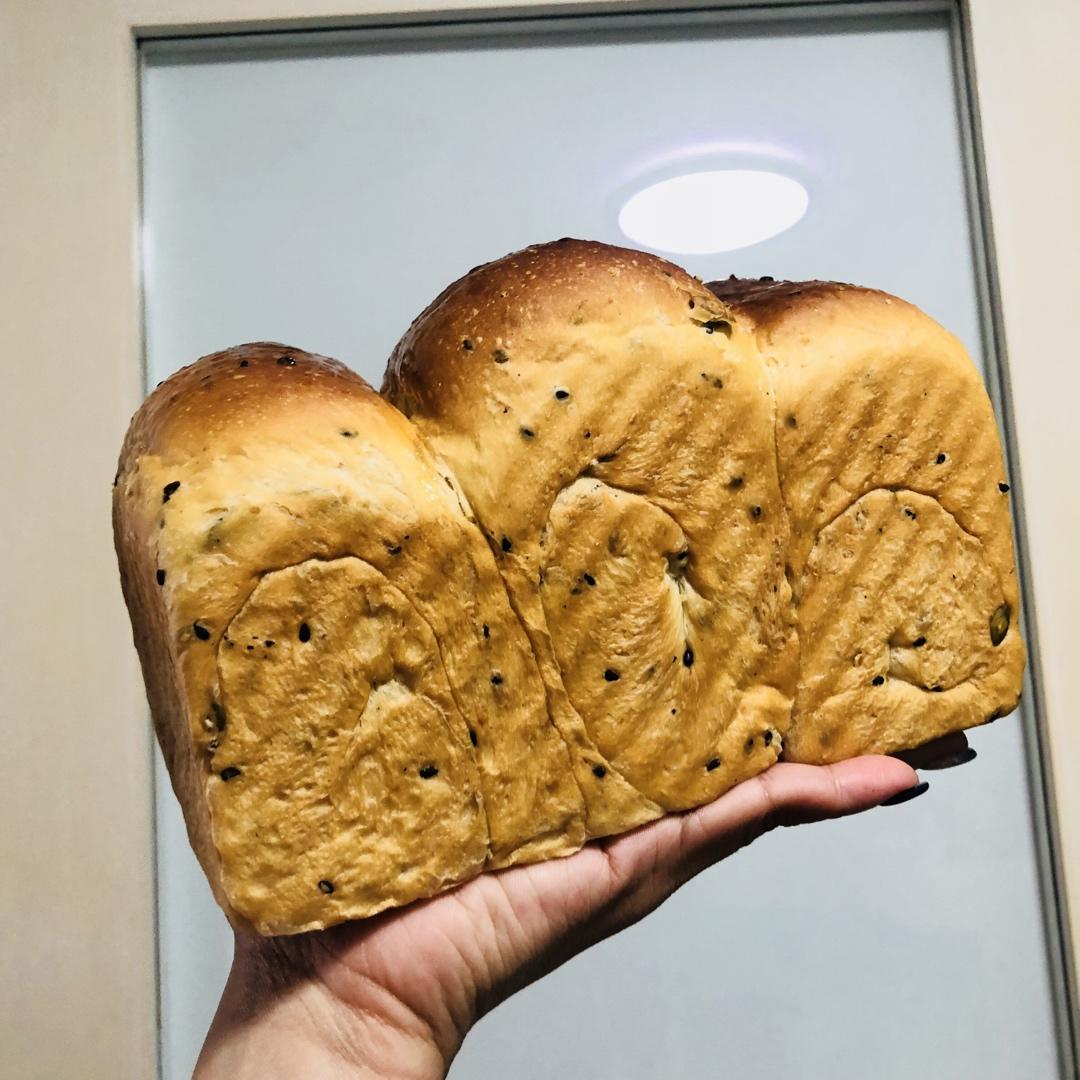 奇亚籽谷物燕麦吐司（一次性发酵）
