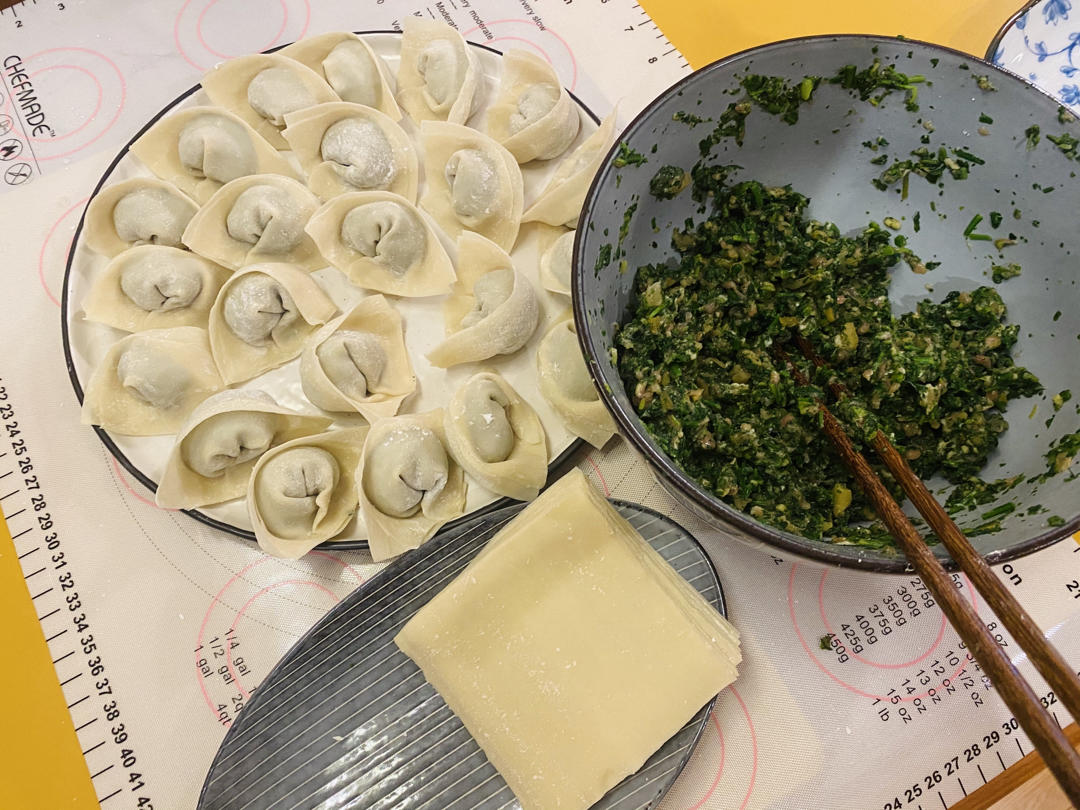 上海荠菜鲜肉馄饨（零失败，超详细，含包法）