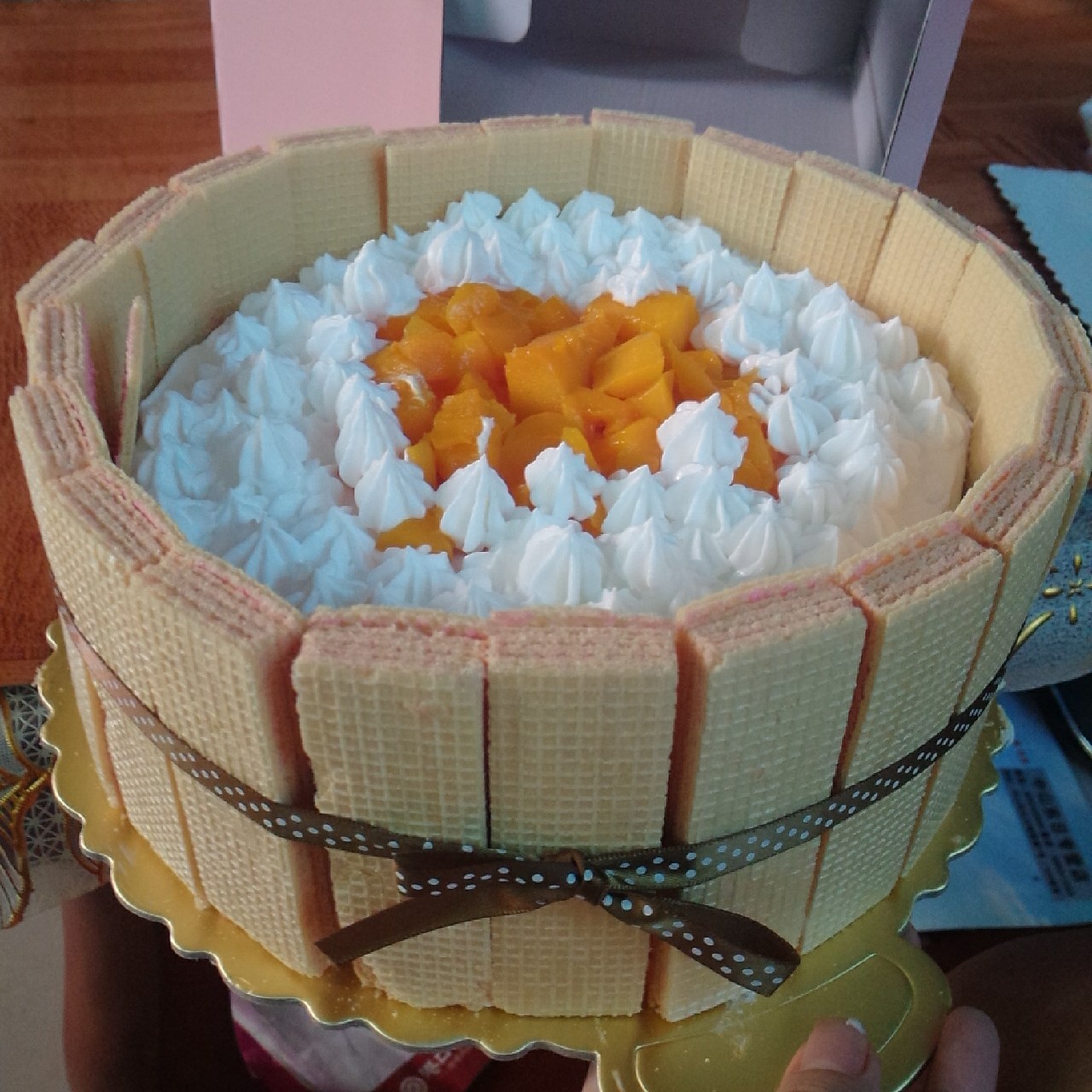 生日蛋糕教程【威化饼干围边】