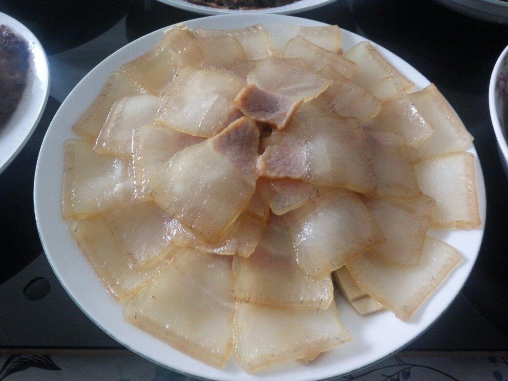 百叶蒸咸肉和香肠
