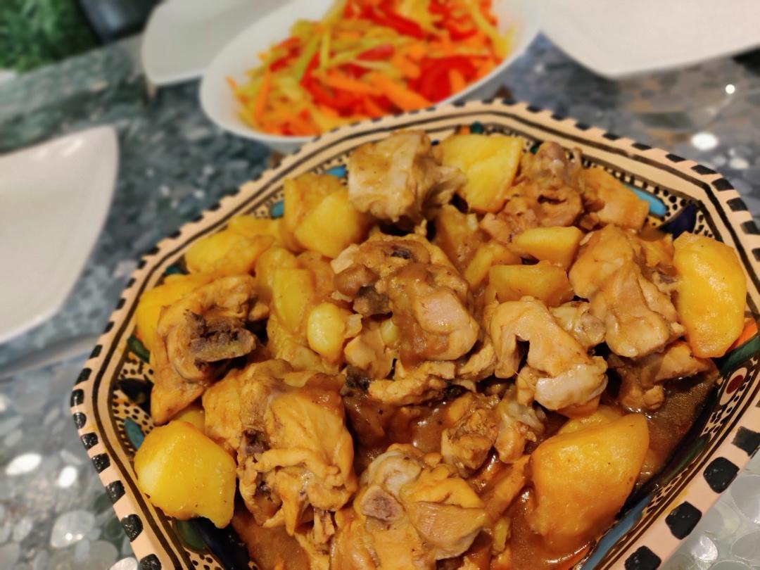 土豆焖鸡腿