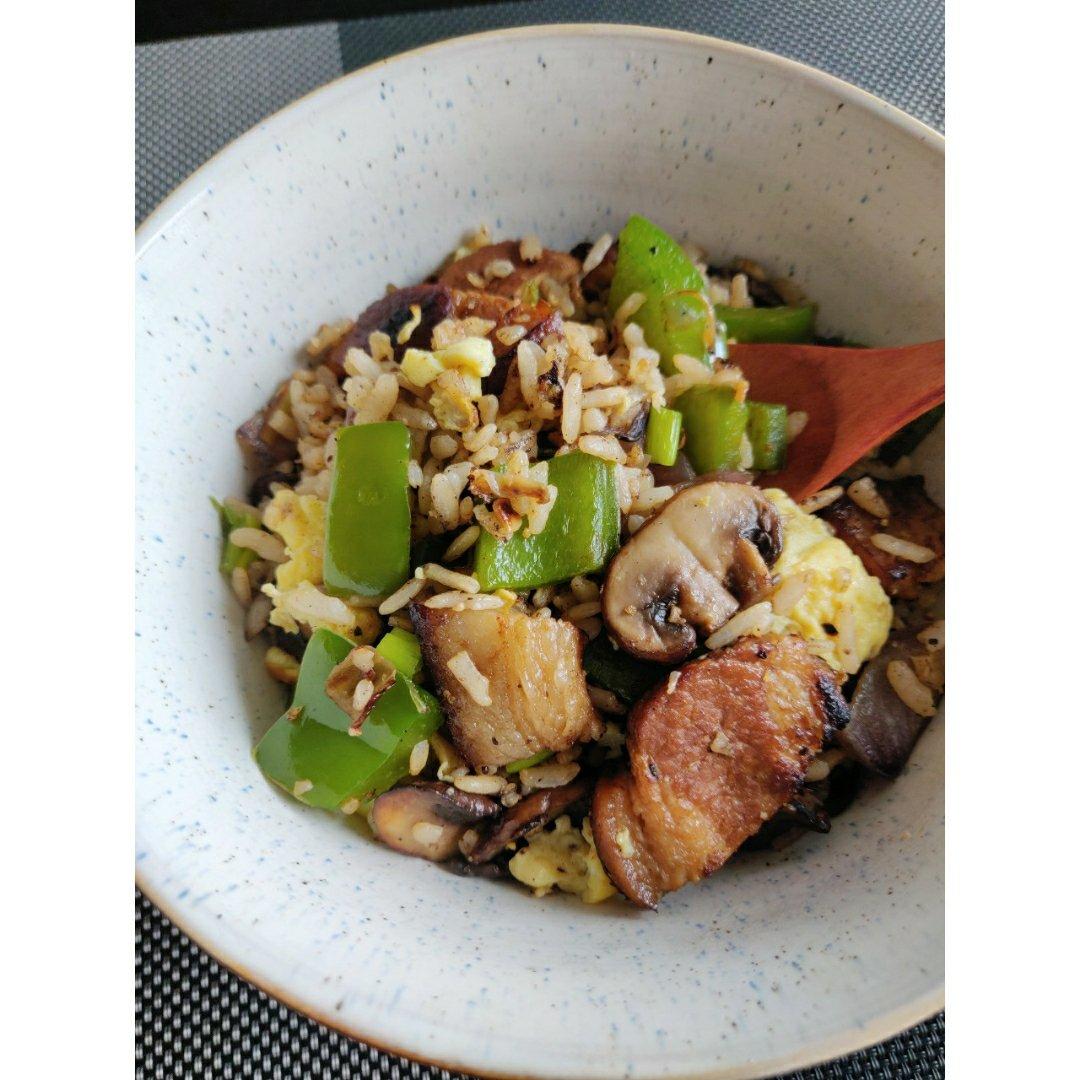 回锅肉炒饭