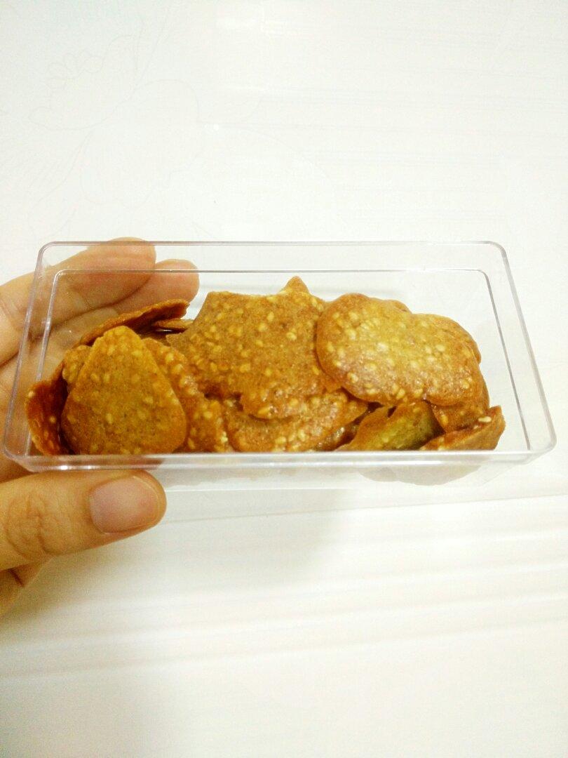 芝麻薄脆饼干