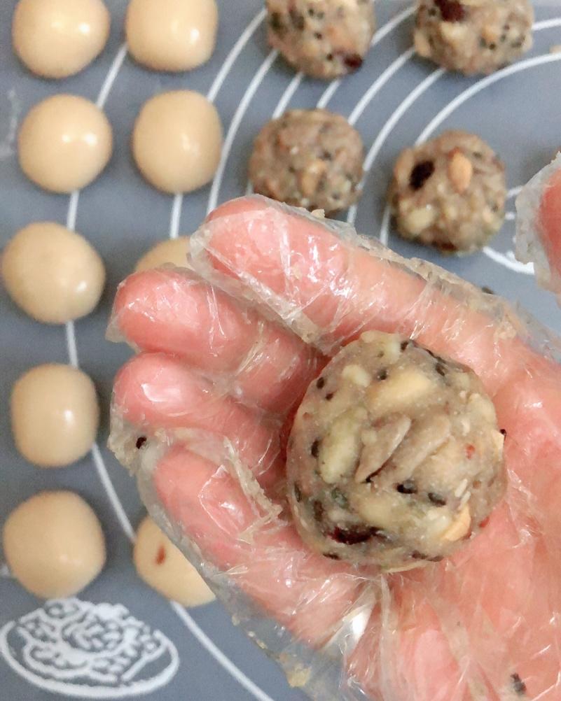 五仁月饼